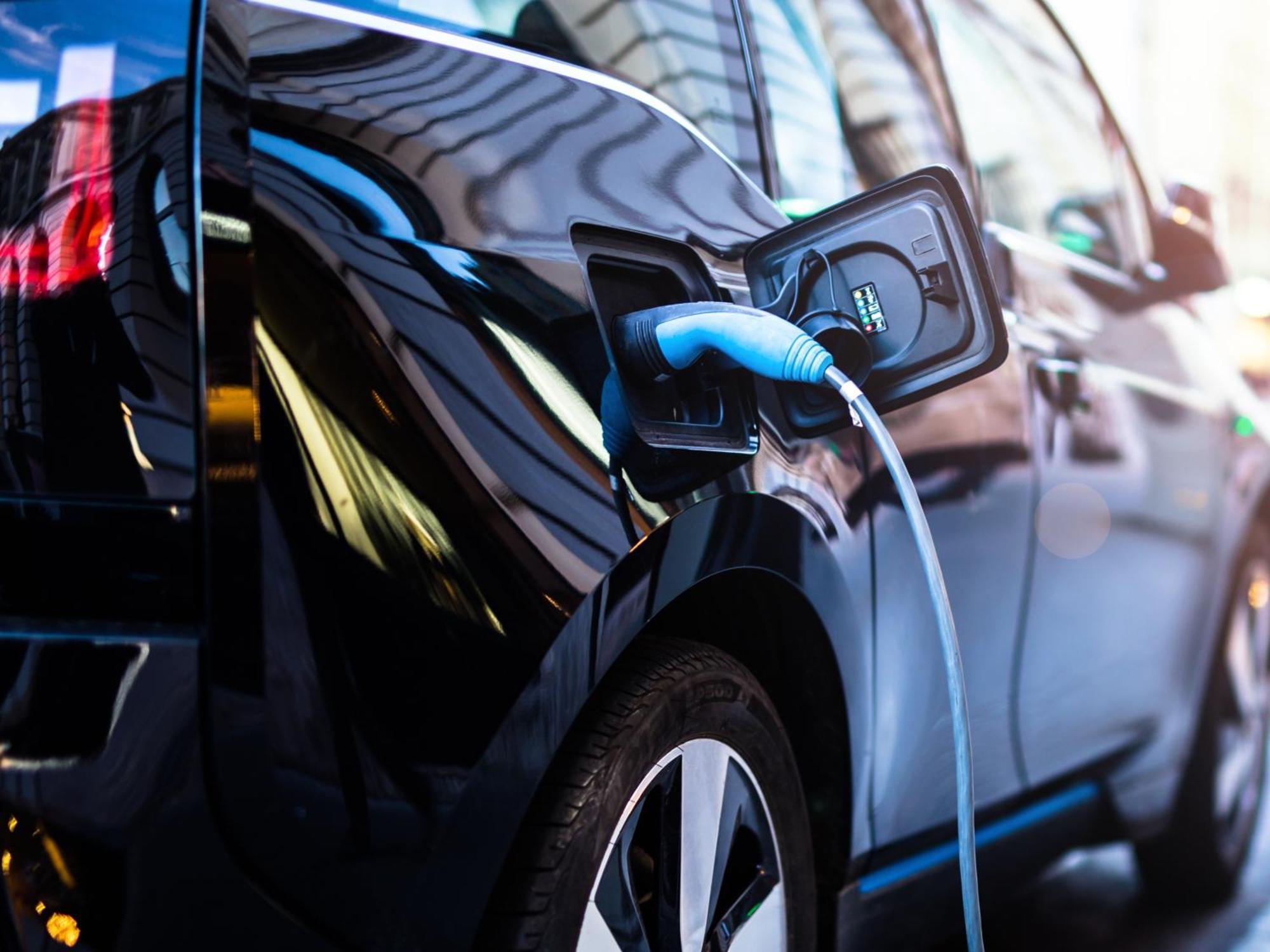 Otl Gouverneur Sherbrooke Eksteriør bilde Charging plug